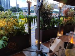 -盐说·西式餐酒馆(光明万达店)