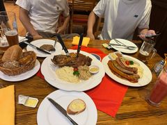 -申德勒加油站餐厅(三里屯北小街店)