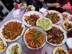 -辣螃铠盆盆蟹大排档(总店)