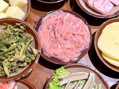 -黔有有贵州酸汤夺夺粉火锅(五味十字店)