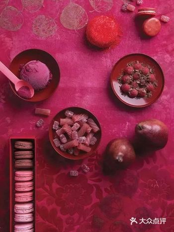 Cravings Cravings，即“渴望”的意思