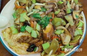 Spicy Pork and猪腰 Noodles