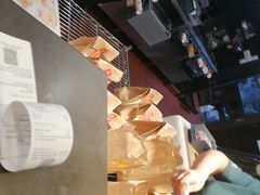 -麦当劳(新华路步步高店)