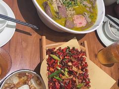 -味之绝美蛙鱼头火锅(松江万达店)