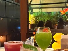 -TOT BISTRO餐酒馆