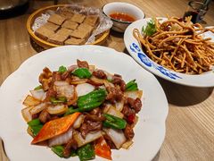-董厨煨汤馆(车站路店)