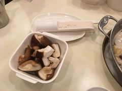 -一席地·本地鸡窝·杭帮鸡火锅(萧山银隆百货店)