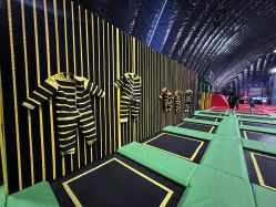 -失重星球乐园·蹦床馆(欢乐谷店)