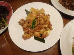 -雀舞云南菜(天津天河城购物中心店)