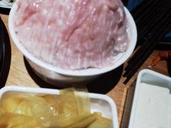 -三个四川人火锅(华联商厦店)