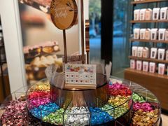 -Laderach 莱德拉(上海环贸iapm店)