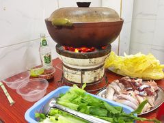 -威邵鸡煲(西华路总店)