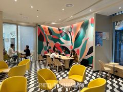 -星巴克臻选(莘庄仲盛店)