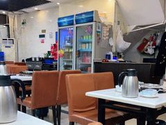 大堂-胡须佬鸡煲四季火锅(龙珠大道店)