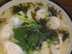 -玖鲜小笼(中山广场店)