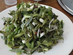 -明月食府(二区干二路店)