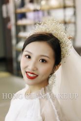 -红馆妆造(中央大街店)