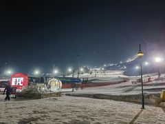 -中旅松花湖滑雪场