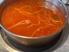 -野山舂·贵州现舂酸汤牛肉(民生路店)