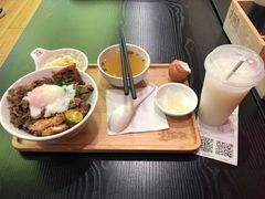 -熊吞·大碗丼烧肉饭(正弘城店)