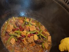 -哈尔滨烧烤·山河村铁锅炖(交大店)