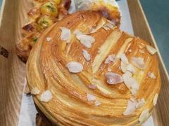 -Bread618面包生日蛋糕(欧亚商都店)