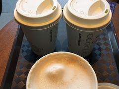-星巴克(杭州湖滨银泰E区店)