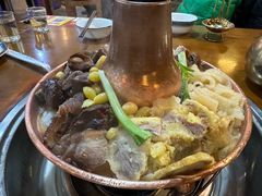-岳记兴隆·青城腊排铜火锅(融创店)