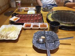 -木槿花开烤肉店(盐河南路店)