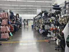 -迪卡侬(袁家岗店)