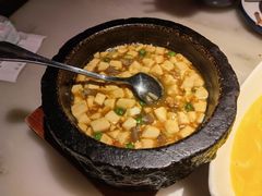 石锅鸡汤豆腐-绿茶餐厅(光谷世界城步行街店)