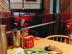 -青瓦炭韩潮烤肉(花园道店)