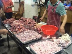 -标记美食新鲜猪杂(兴南大道店)
