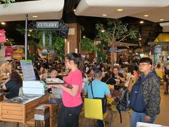 -Pier 21 (Terminal 21 Asok)