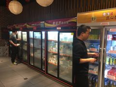 -怡人怡口牛排海鲜自助(飞龙大厦店)