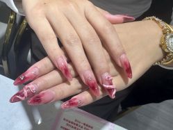 -瞧·享轻奢美甲美睫