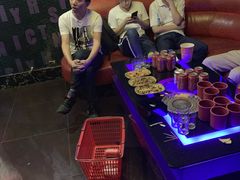 -欢乐驿站量贩式KTV(西丽店)