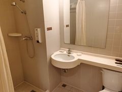 -白玉兰商务酒店(沈阳陆军总院店)