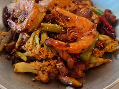 -渔语鱼新川菜Bistro(万象天地店)