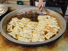 锅贴-学府小吃一条街(北大门商业街店)