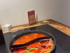 -重庆故事姊妹老火锅(财经学院店)