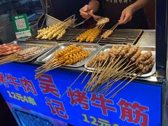 -泰龙城小吃街