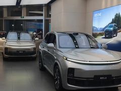 -理想汽车(世纪汇店)