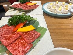 -炼火烤肉店