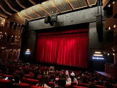 -交通银行前滩31演艺中心