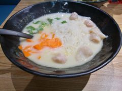 -渔米丰·广府鱼汤米线(光明广场店)