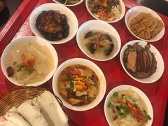-蓝田九大碗民俗食府(蓝田店)