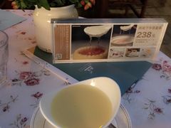 燕庭燕窝下午茶(南京西路店)-燕庭·纯燕窝·甜品下午茶(南京西路店)