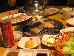 -缸桶屋韩国料理·全程帮烤(泰禾店)
