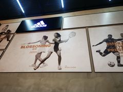 -adidas(印象城购物中心店)